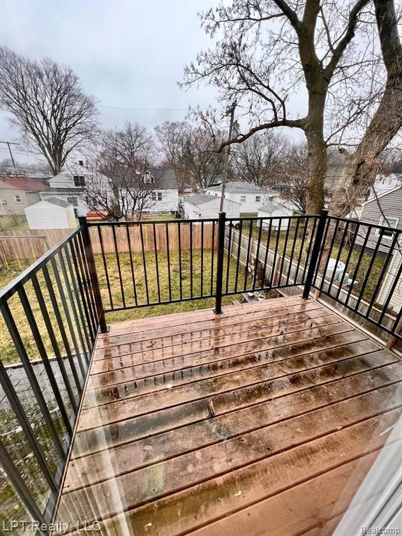 33 E Bernhard Unit #2 Property Photo 10