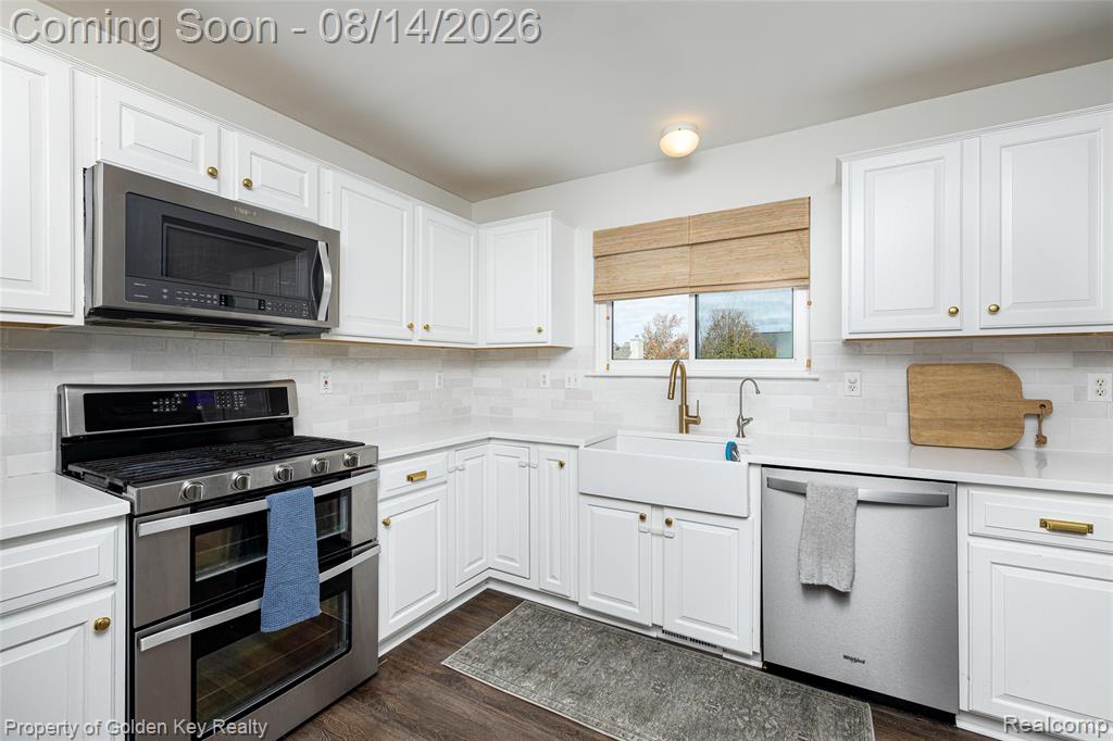 1266 Theresa Drive Property Photo 10