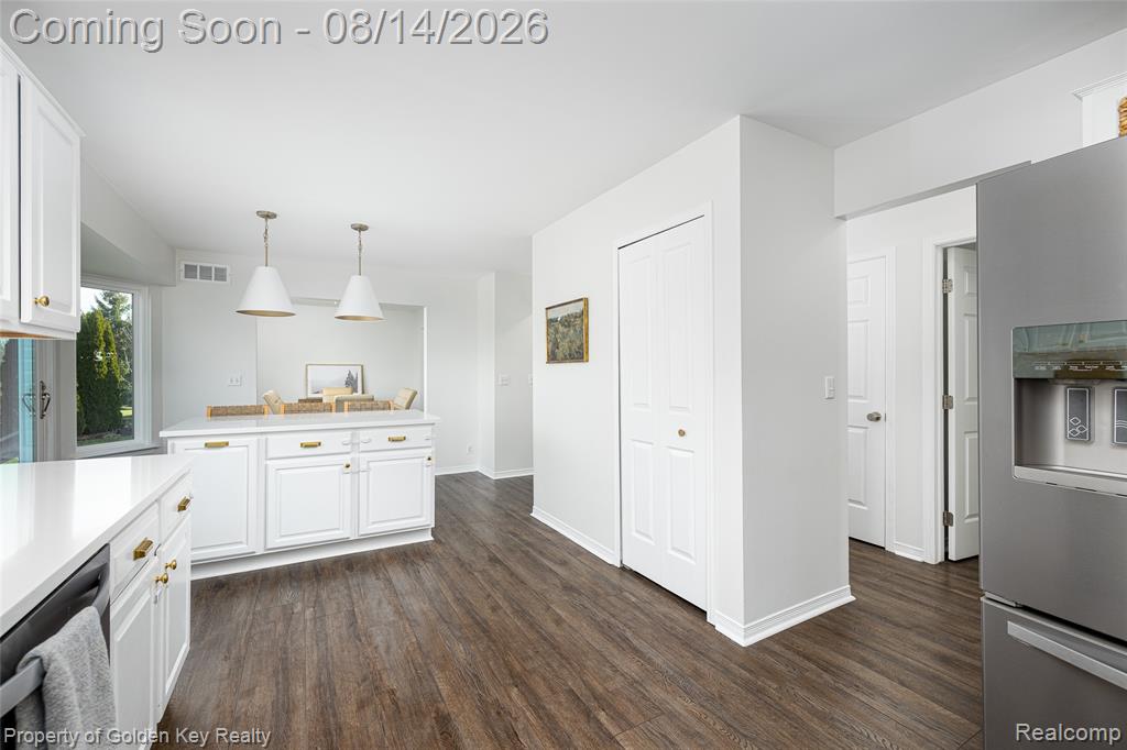 1266 Theresa Drive Property Photo 11