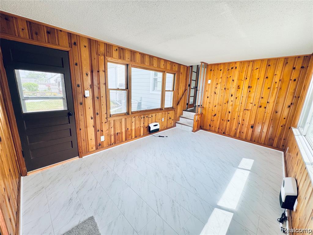 12796 Pullman Street Property Photo 17