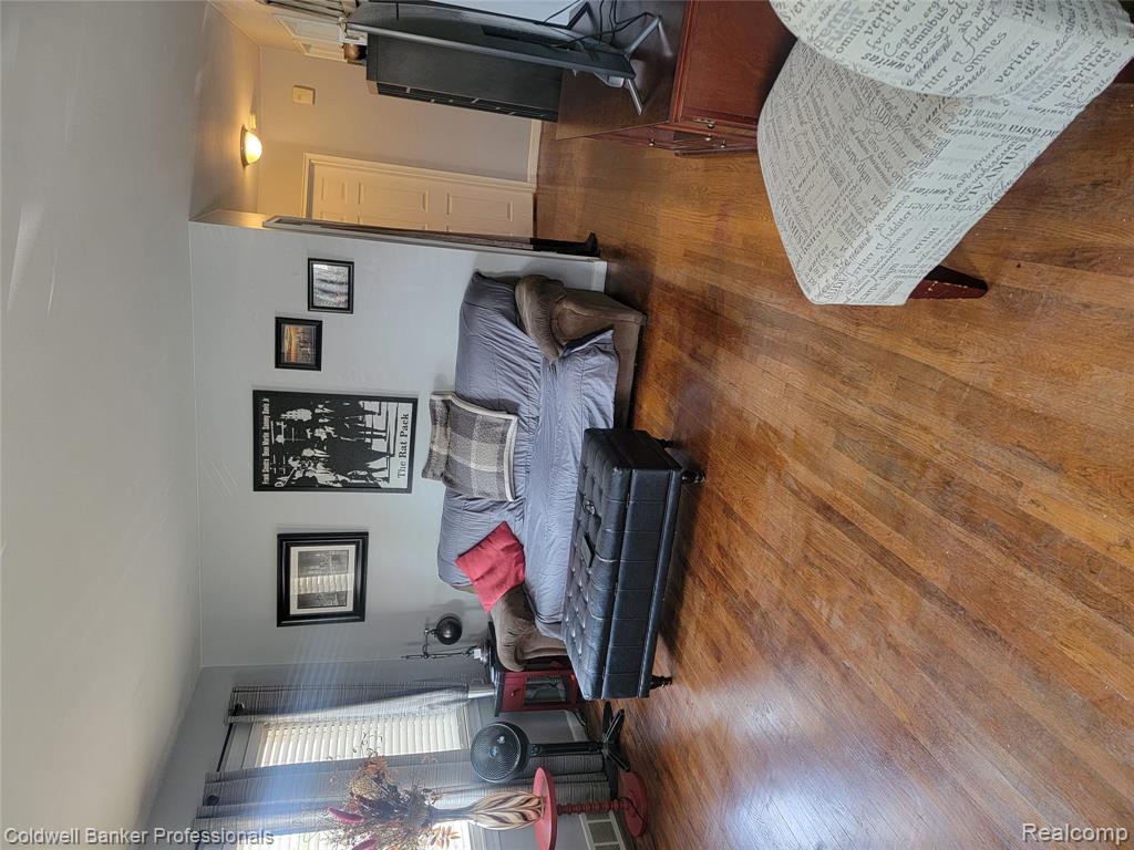 29718 Julius Boulevard Property Photo 3