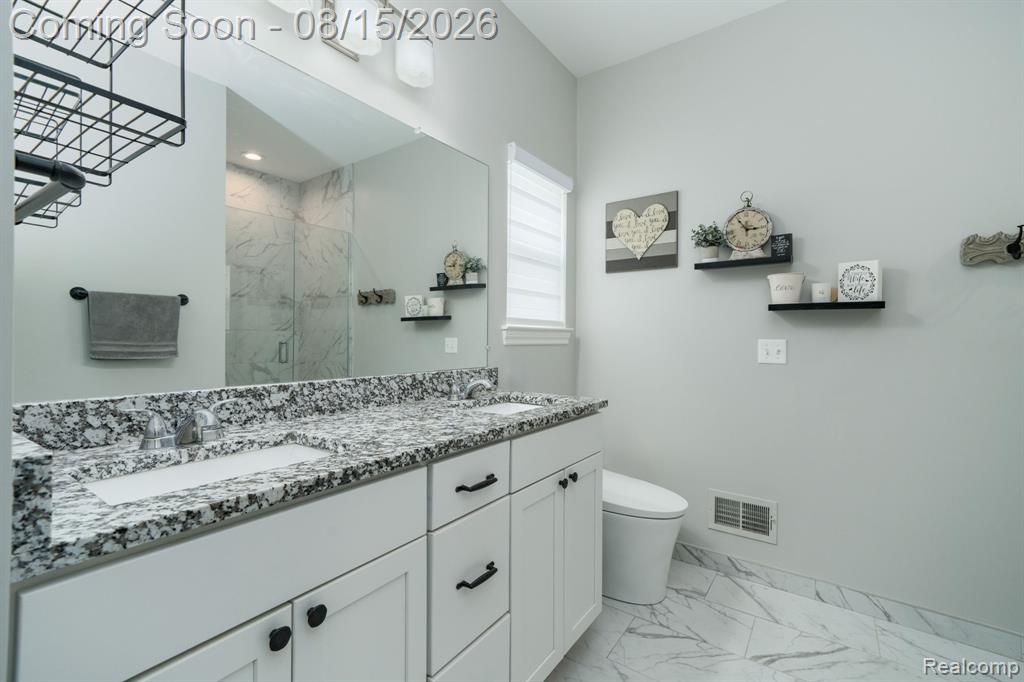 59362 Deer Haven Drive Property Photo 6