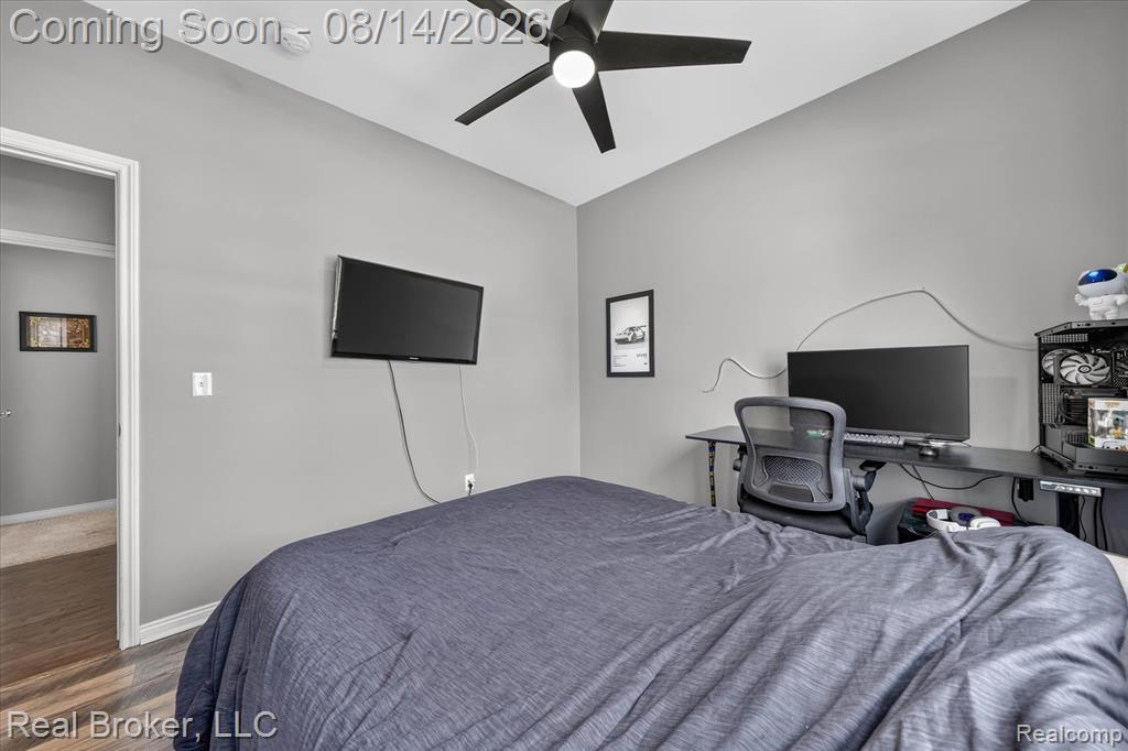 322 Hidden River Property Photo 29