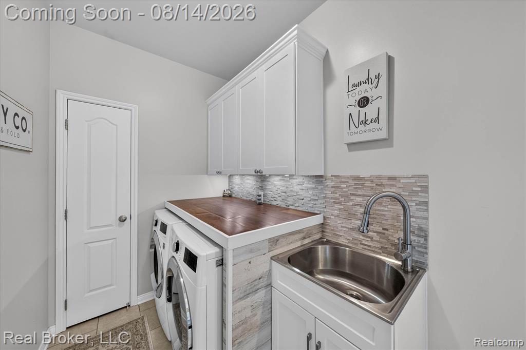 322 Hidden River Property Photo 33