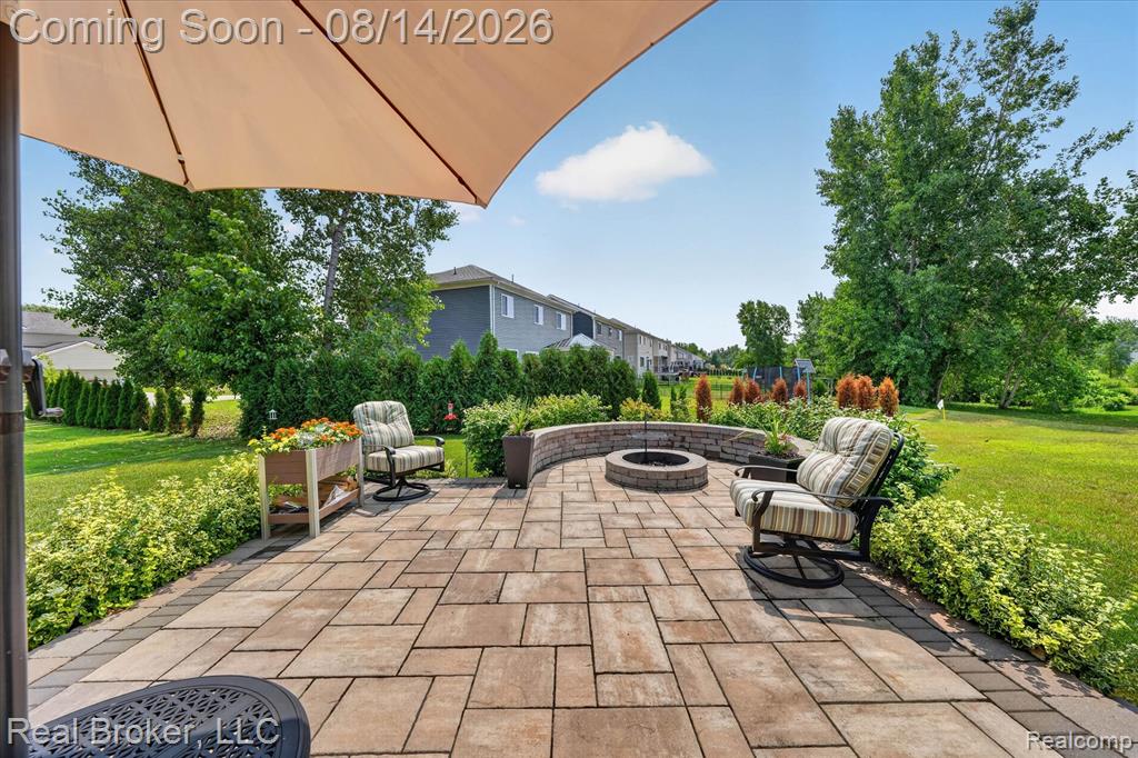 322 Hidden River Property Photo 41