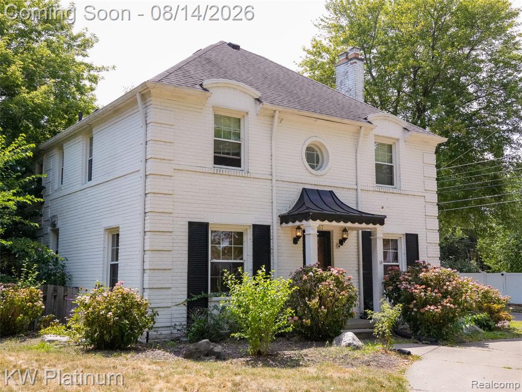 657 Hawthorne Road Property Photo 2