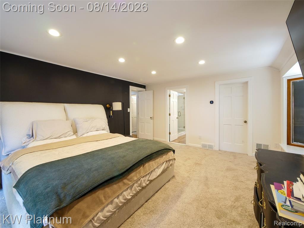 657 Hawthorne Road Property Photo 13