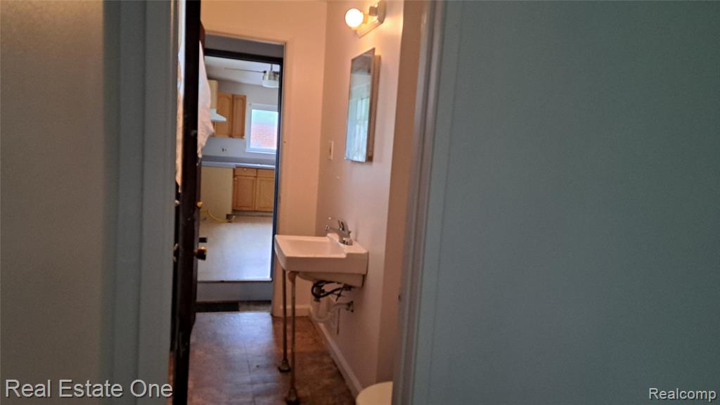 30525 Cherry Avenue Property Photo 7
