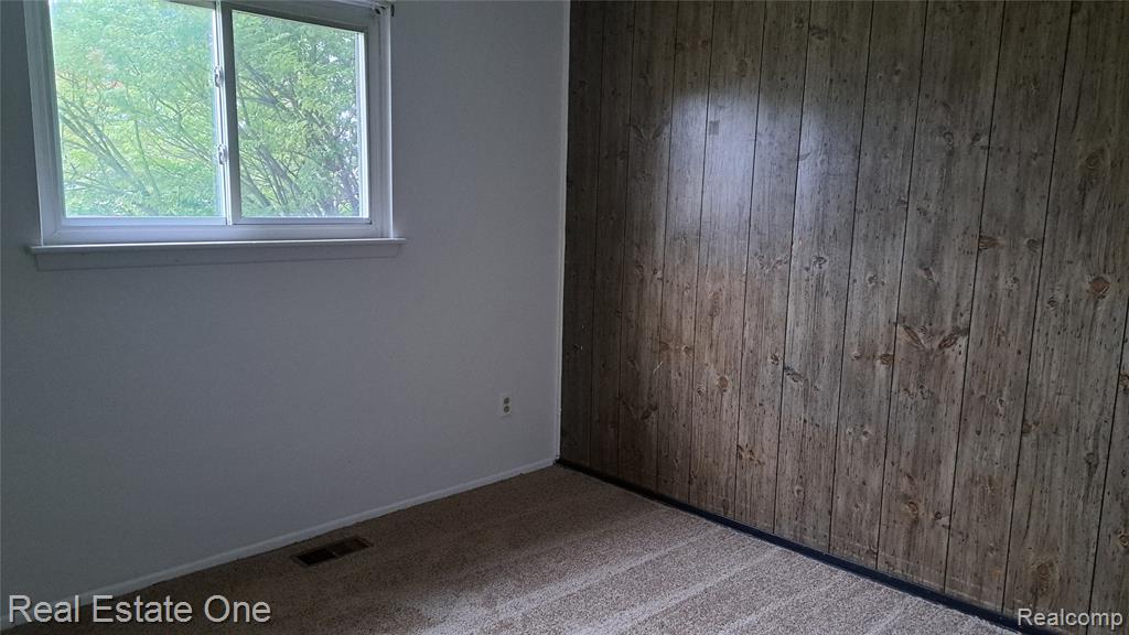 30525 Cherry Avenue Property Photo 10