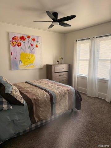 371 Piper Boulevard Property Photo 10