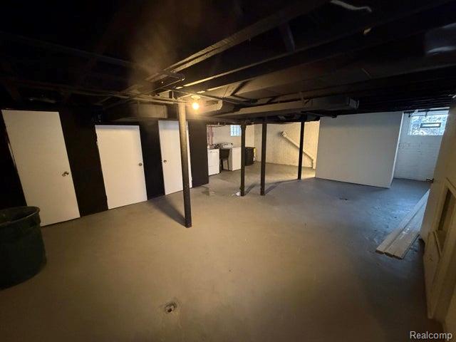 371 Piper Boulevard Property Photo 13