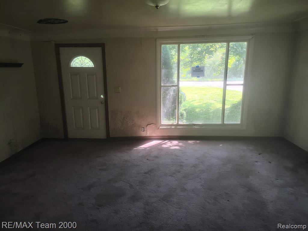 22500 Sumpter Road Property Photo 11