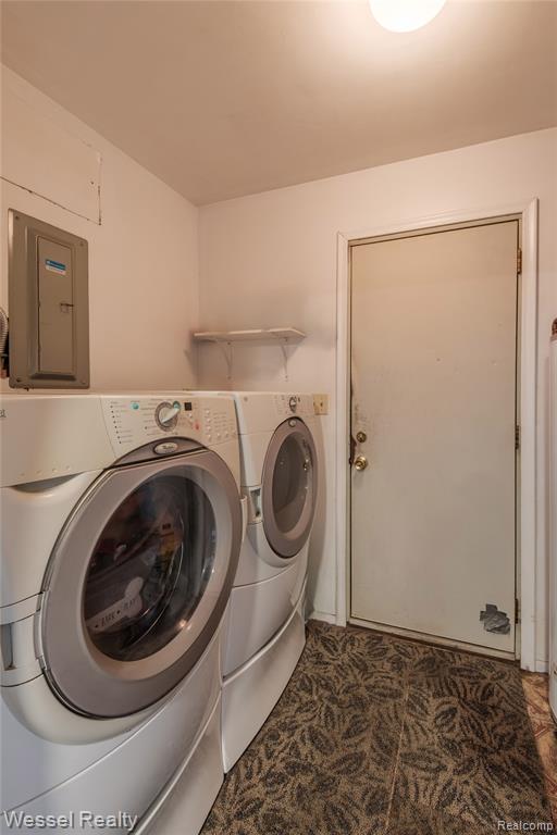 2444 Howe Street Property Photo 19