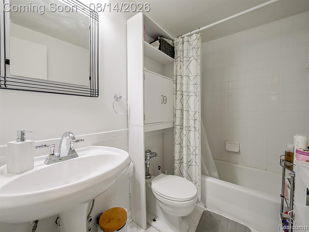 1300 E Lafayette Street Property Photo 11