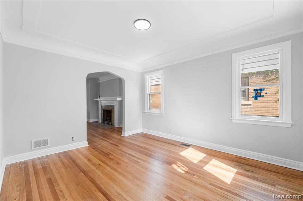 16224 Parkside Street Property Photo 11