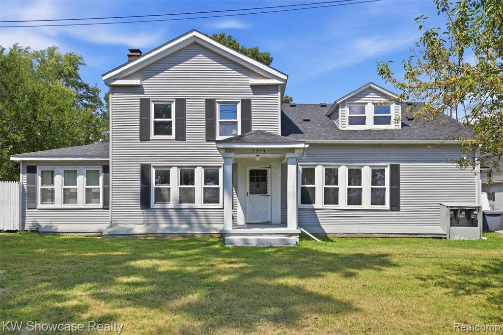 2220 Wixom Road Property Photo 2