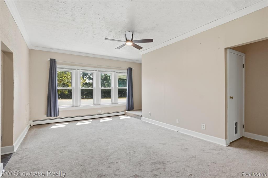 2220 Wixom Road Property Photo 11