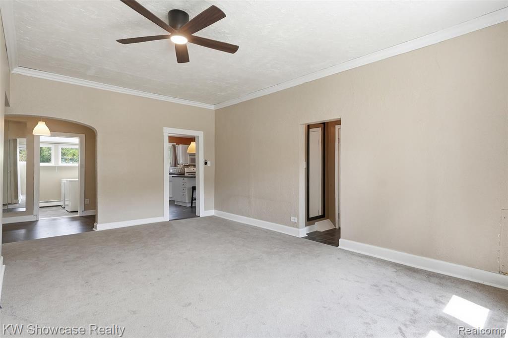 2220 Wixom Road Property Photo 12