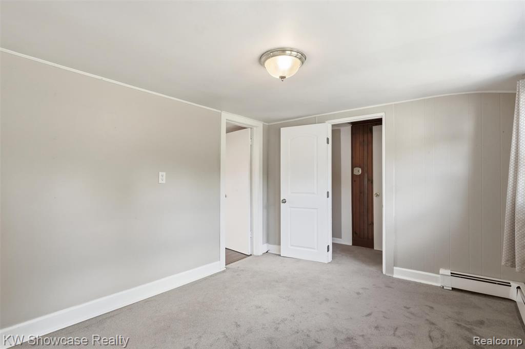 2220 Wixom Road Property Photo 21