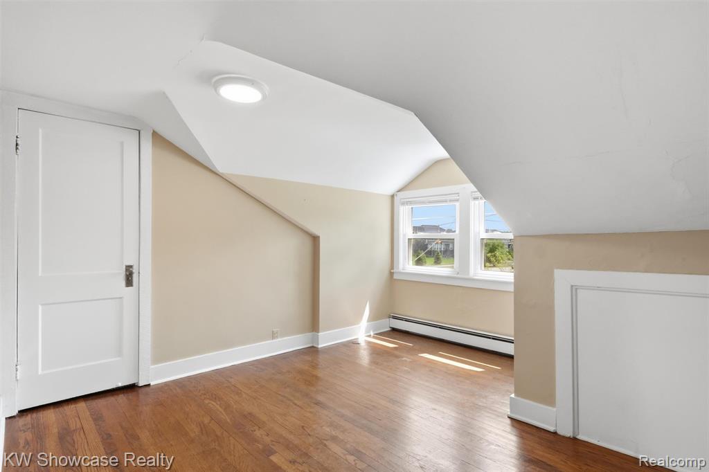 2220 Wixom Road Property Photo 25