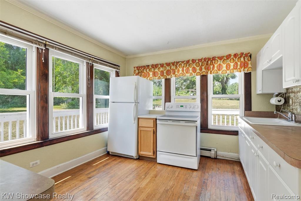 2220 Wixom Road Property Photo 45