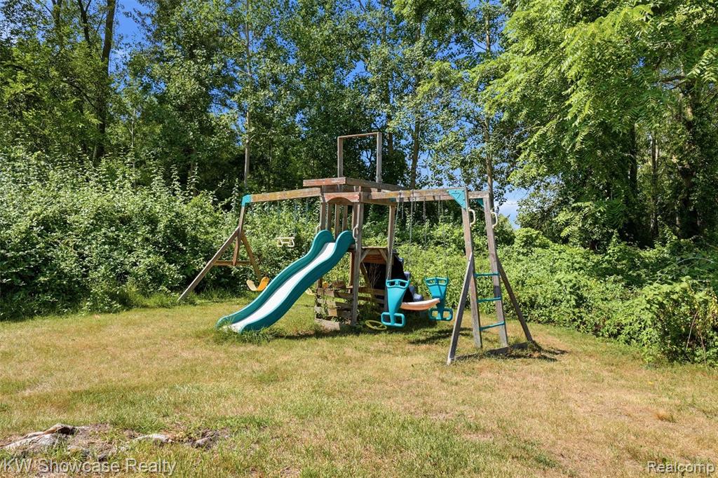 2220 Wixom Road Property Photo 57