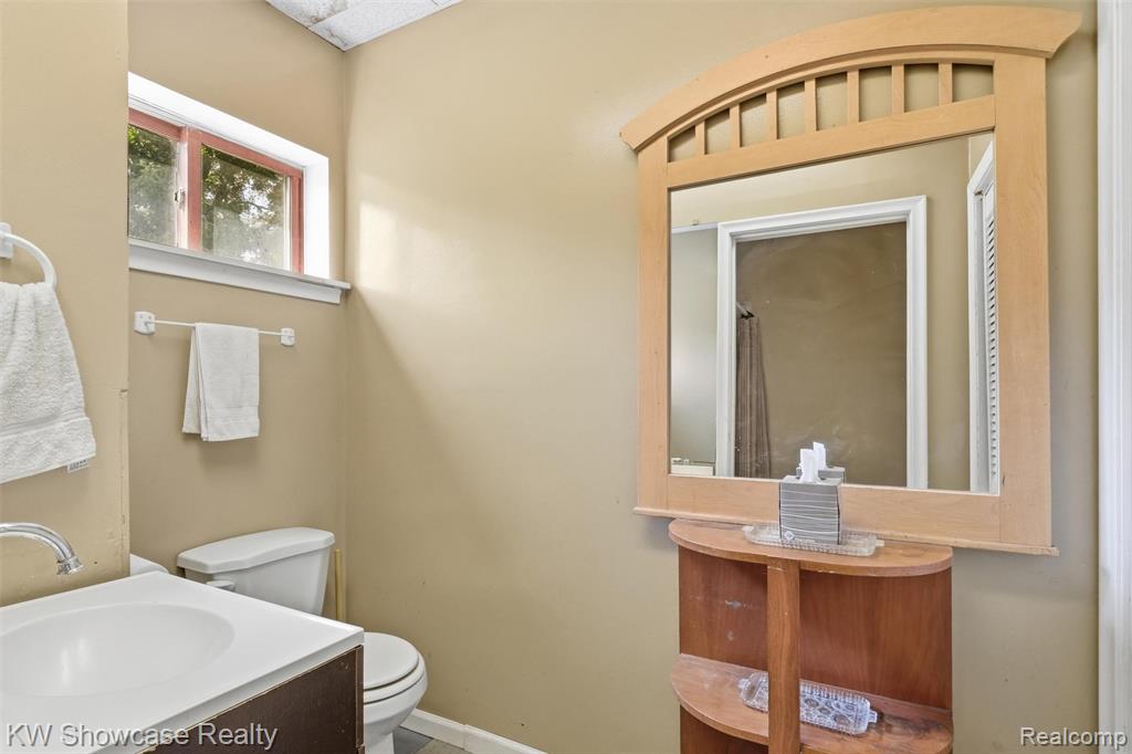 2220 Wixom Road Property Photo 72