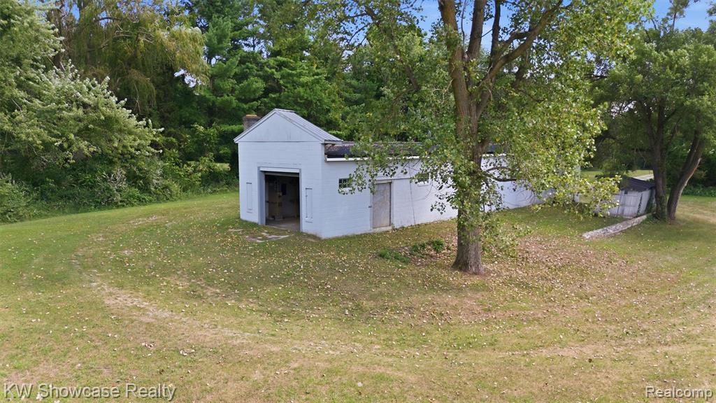 2220 Wixom Road Property Photo 83
