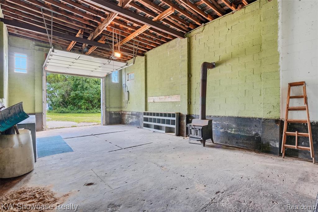2220 Wixom Road Property Photo 86