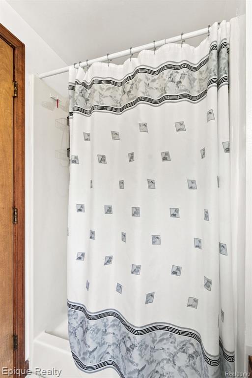 8946 Thomas Street Property Photo 26