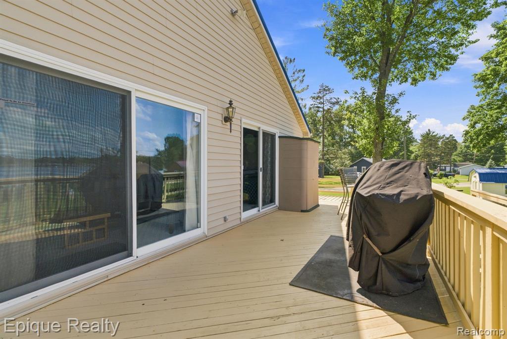 8946 Thomas Street Property Photo 35