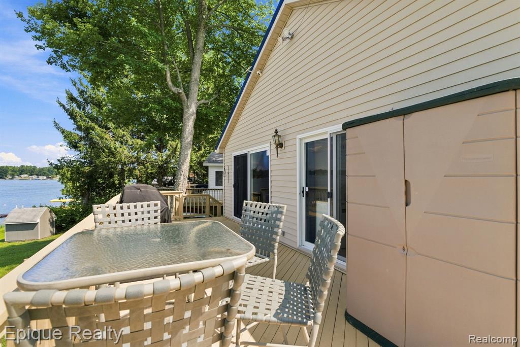 8946 Thomas Street Property Photo 36