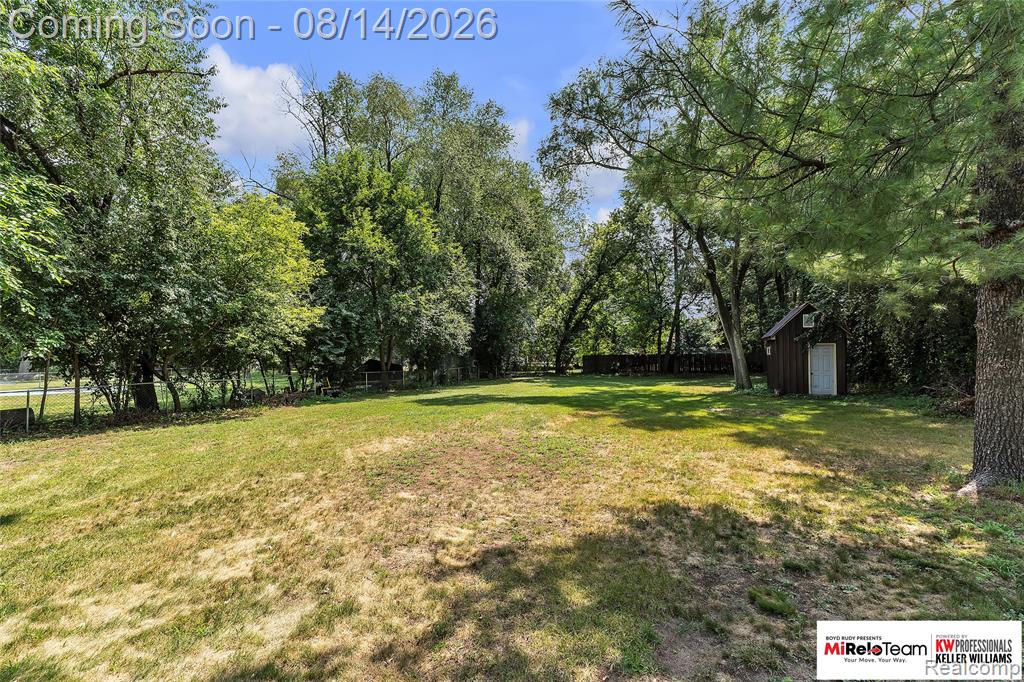 8300 Pacton Drive Property Photo 30