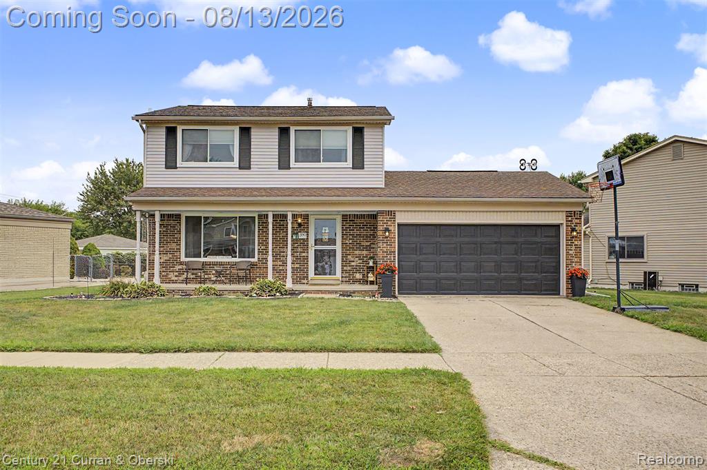 390 Robyn Drive