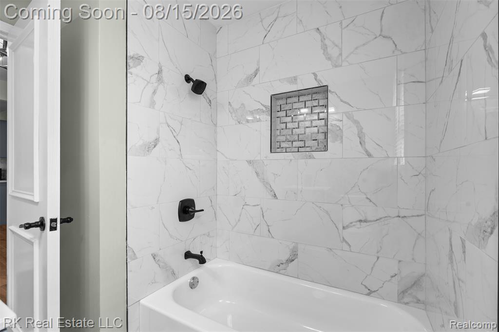 19488 Brady Property Photo 18