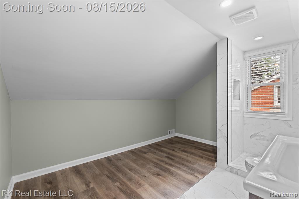 19488 Brady Property Photo 27