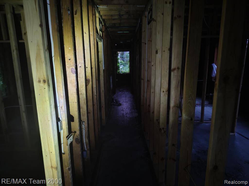 3262 Tuxedo Street Property Photo 11