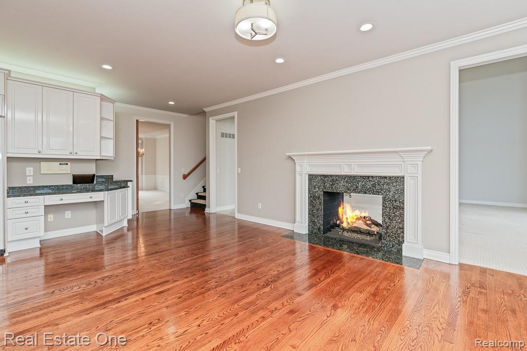5575 Murfield Drive Property Photo 14