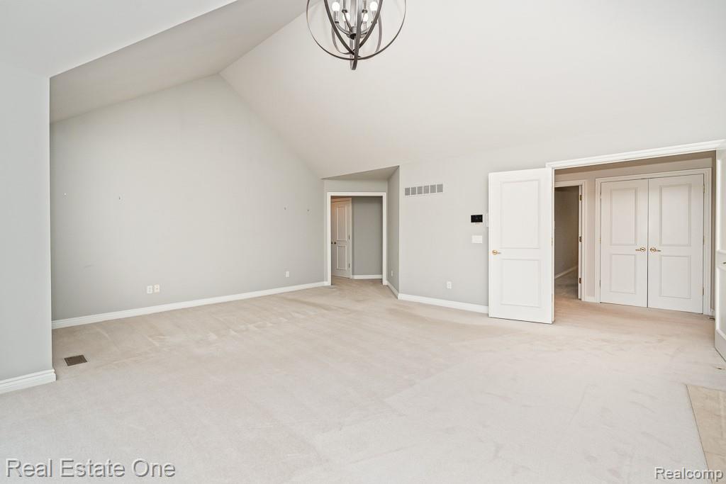 5575 Murfield Drive Property Photo 23
