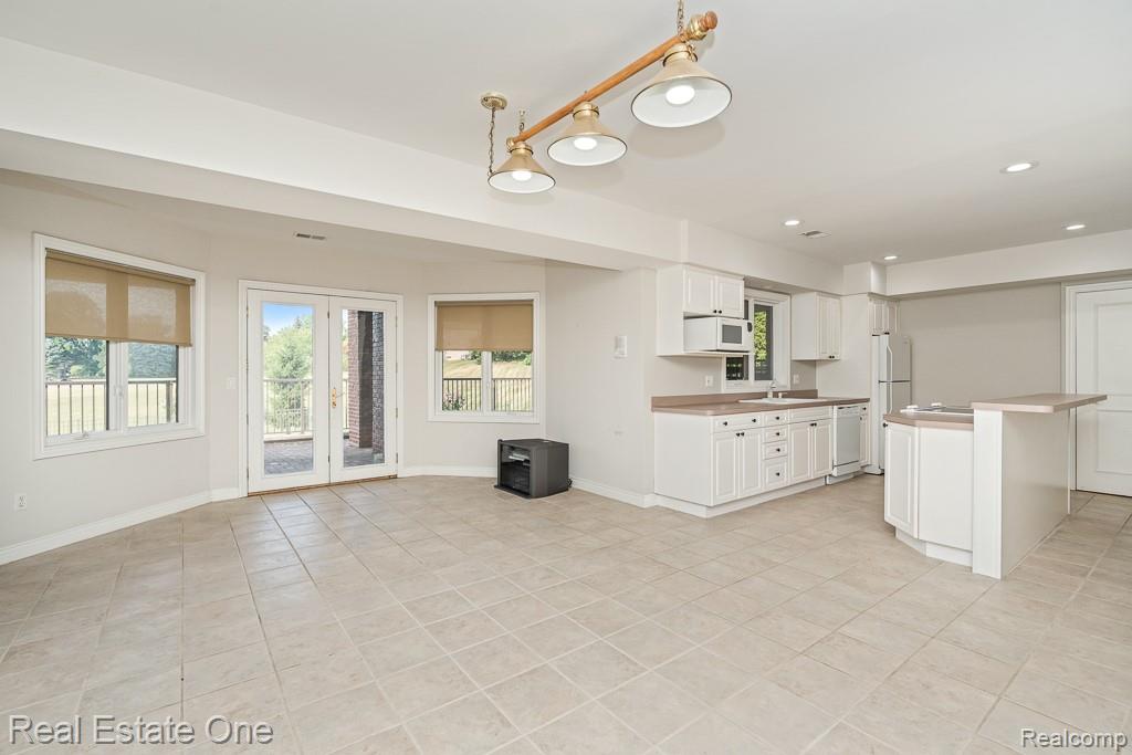 5575 Murfield Drive Property Photo 34