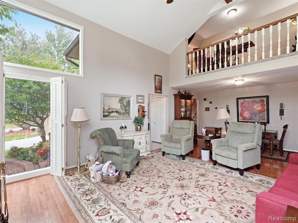 43162 W Kirkwood Drive Property Photo 17