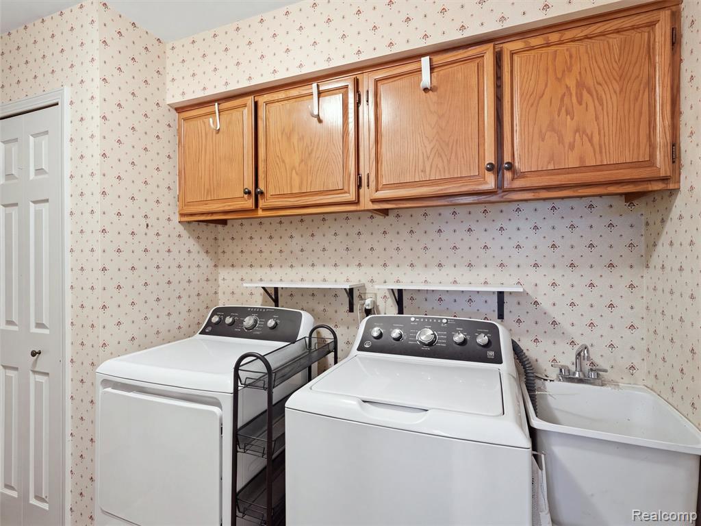 43162 W Kirkwood Drive Property Photo 31
