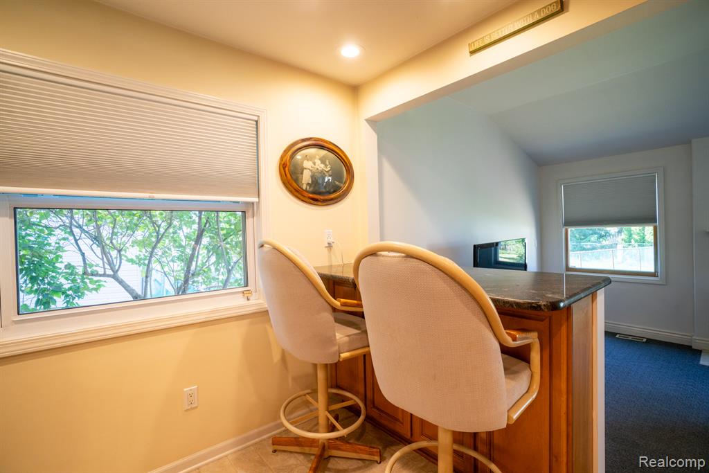 19031 Forrest Hill Drive Property Photo 15