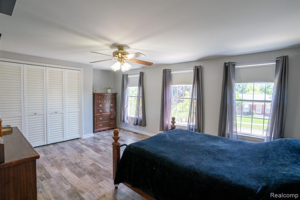 19031 Forrest Hill Drive Property Photo 19