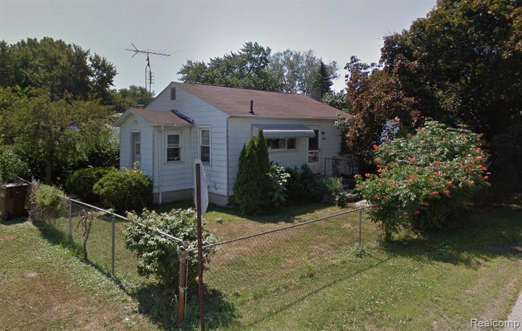 1680 Walnut Street Property Photo 1