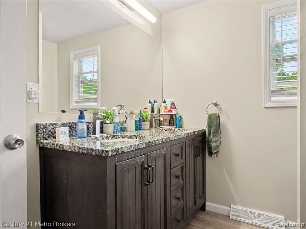 419 Laurie Drive Property Photo 21