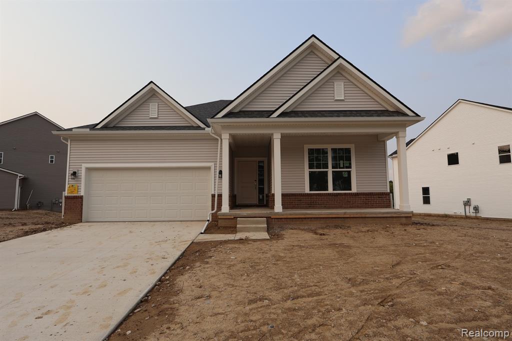 27119 Silo Drive Property Photo 1