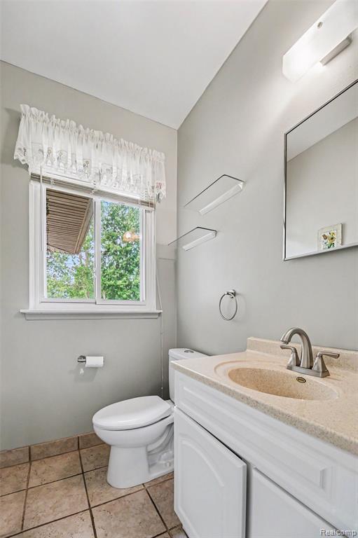 38218 Douglas Drive Property Photo 12