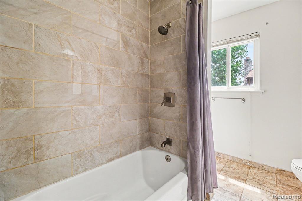 38218 Douglas Drive Property Photo 23