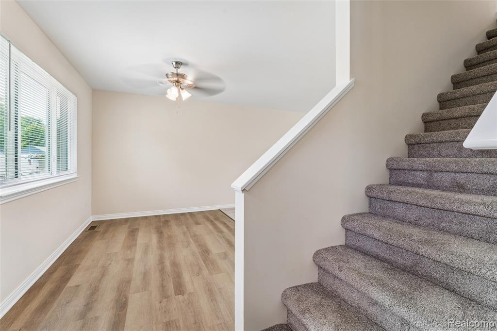 22708 Mac Arthur Property Photo 14